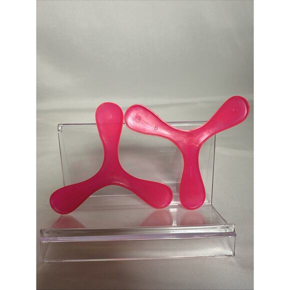 Cap'n Crunch Cereal Prize / Premium Pink Boomerang Circa 1990 Lot Of 2 - Picture 3 of 4